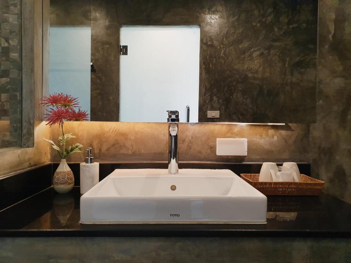 The Sila Boutique Bed & Breakfast Chiang Mai Bagian luar foto